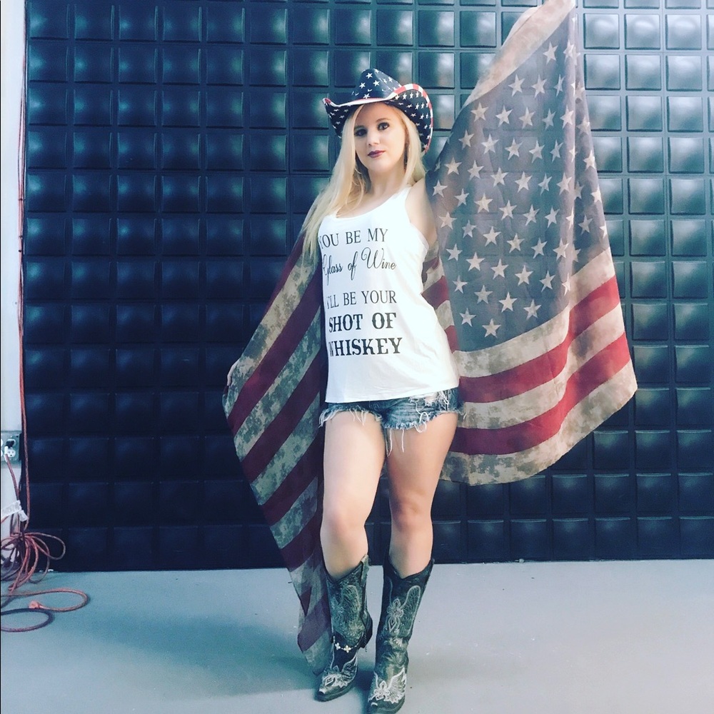 VINTAGE AMERICAN FLAG SLEEVELESS VEST - Picture 6 of 8