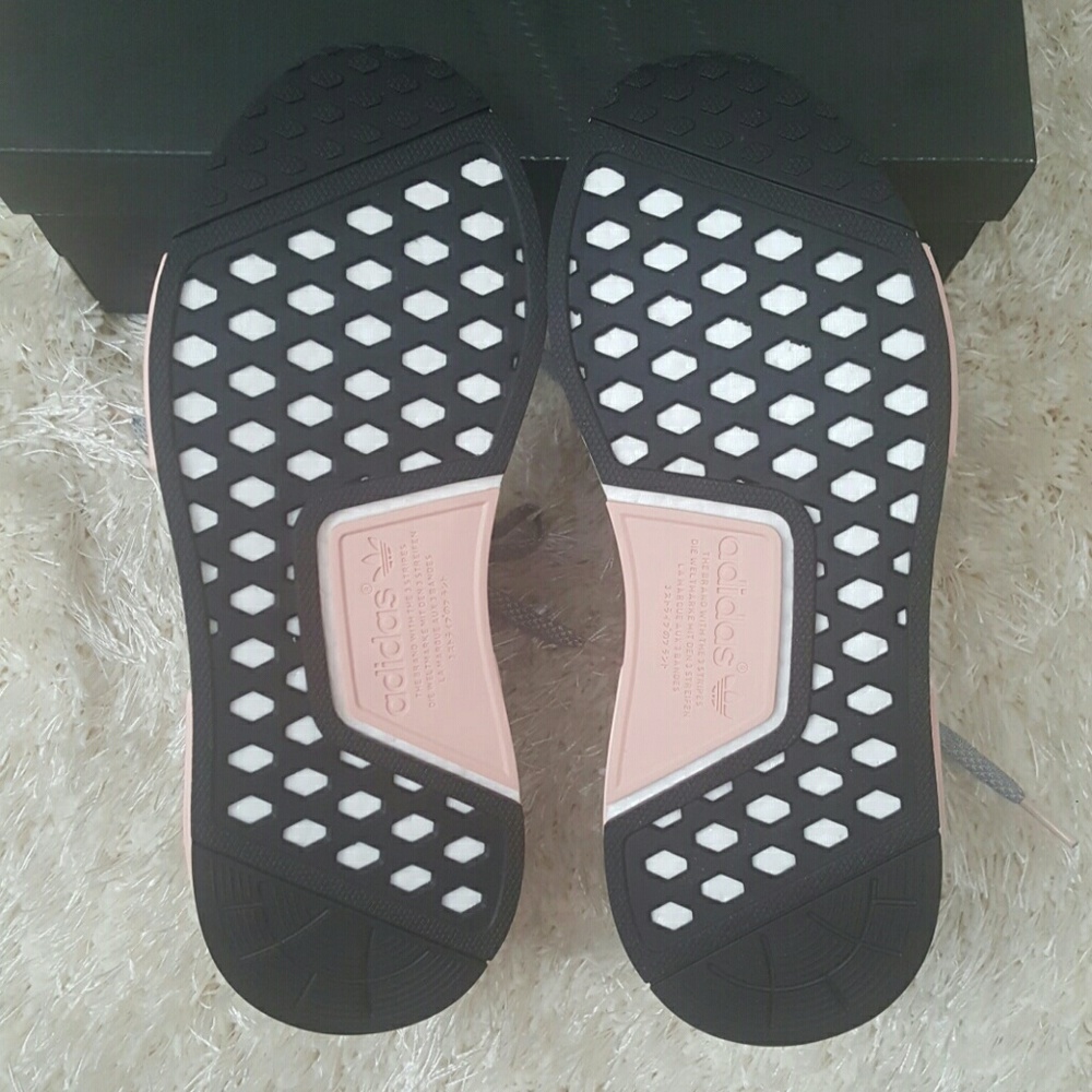 ❌🚫SOLD🚫❌ADIDAS NMD R1 size 8 - Picture 4 of 5