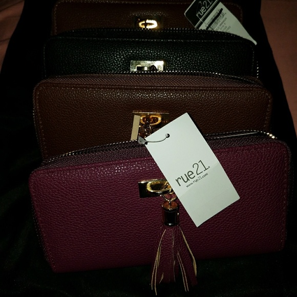 Wallets - Picture 2 of 2