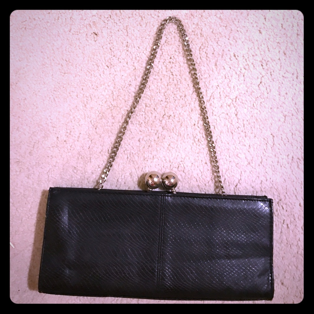 Beautiful black Clutch.
