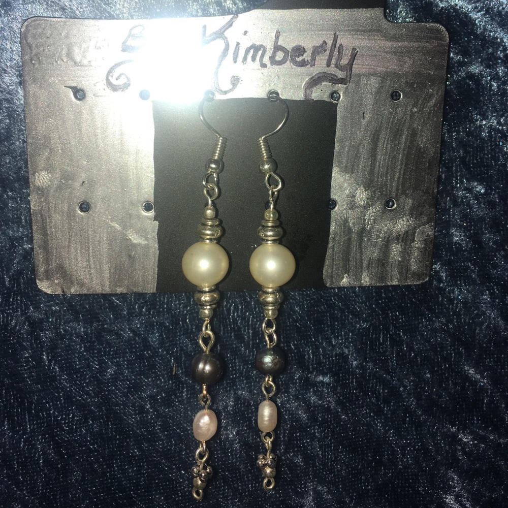 Pearl and silver earrings