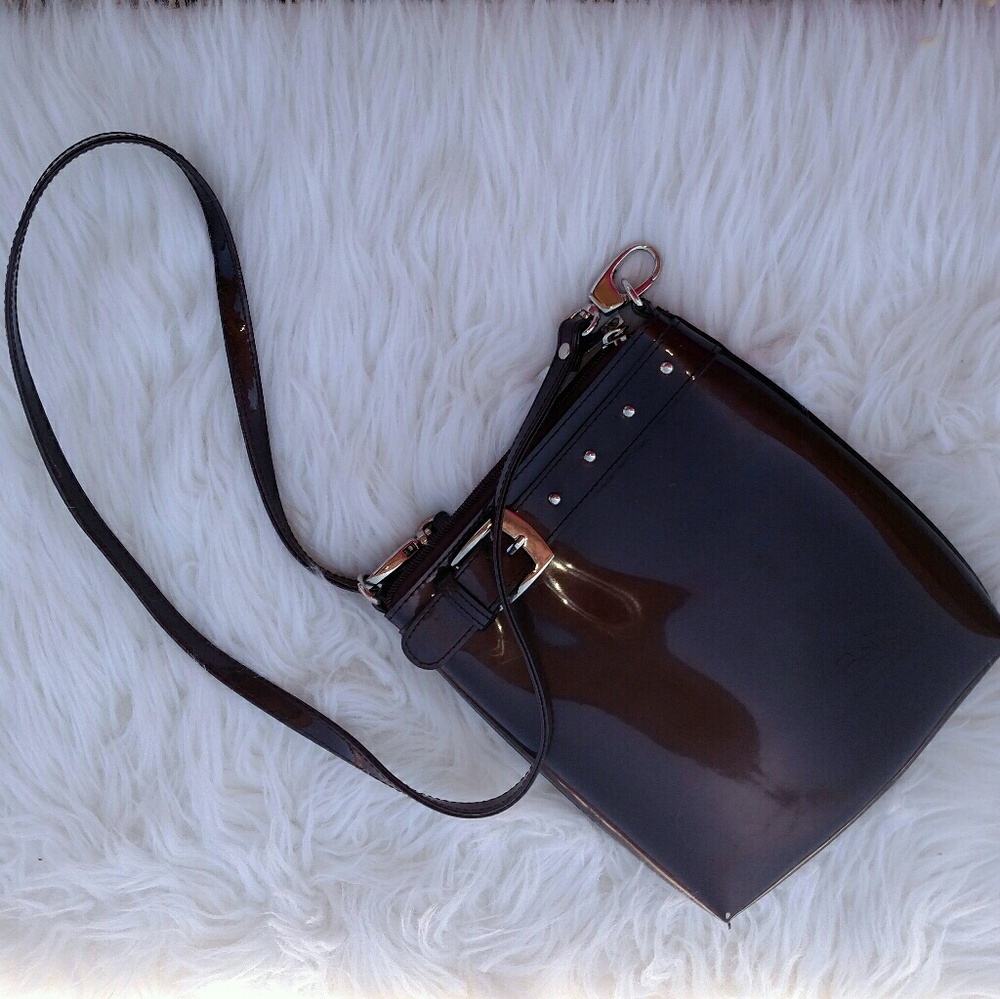 Beijo Bare Essentials Crossbody purse