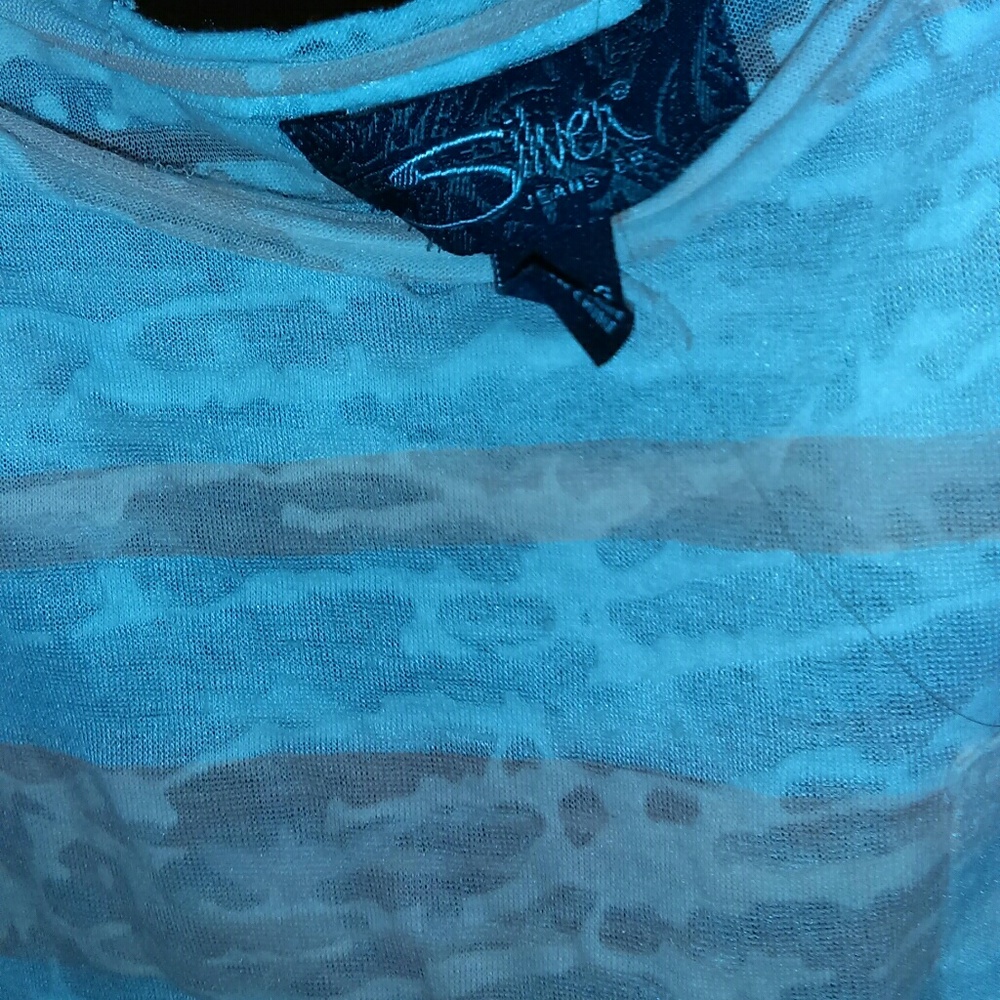 Women's tee