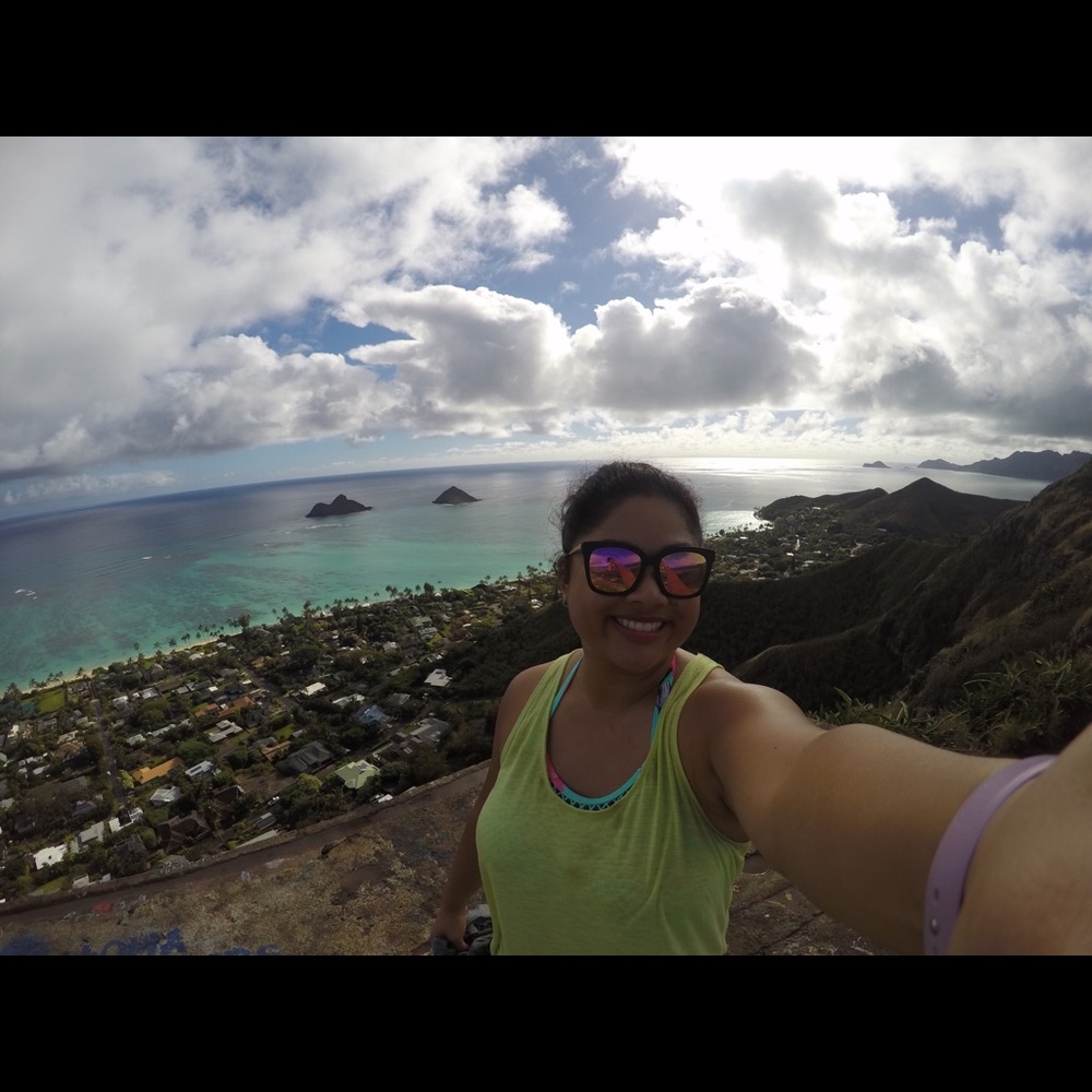 Meet your Posher, April