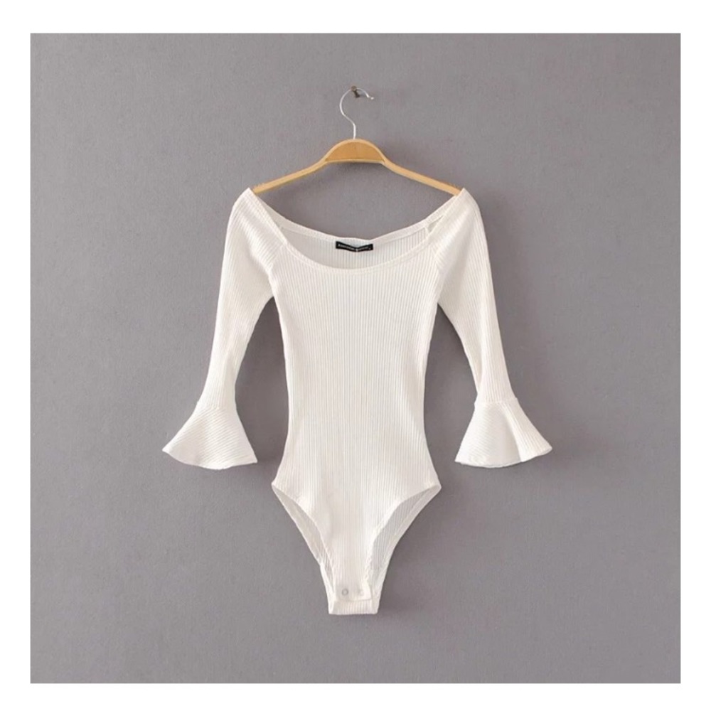 off the shoulder bodysuit - Picture 2 of 2