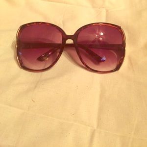 Jessica Simpson sunglasses