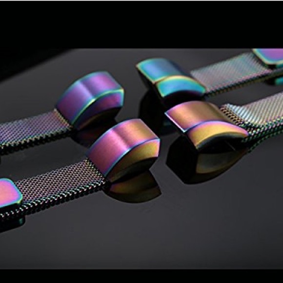 💜CHIC PEARLESCENT ALTA  FITBIT BAND💜 - Picture 6 of 8