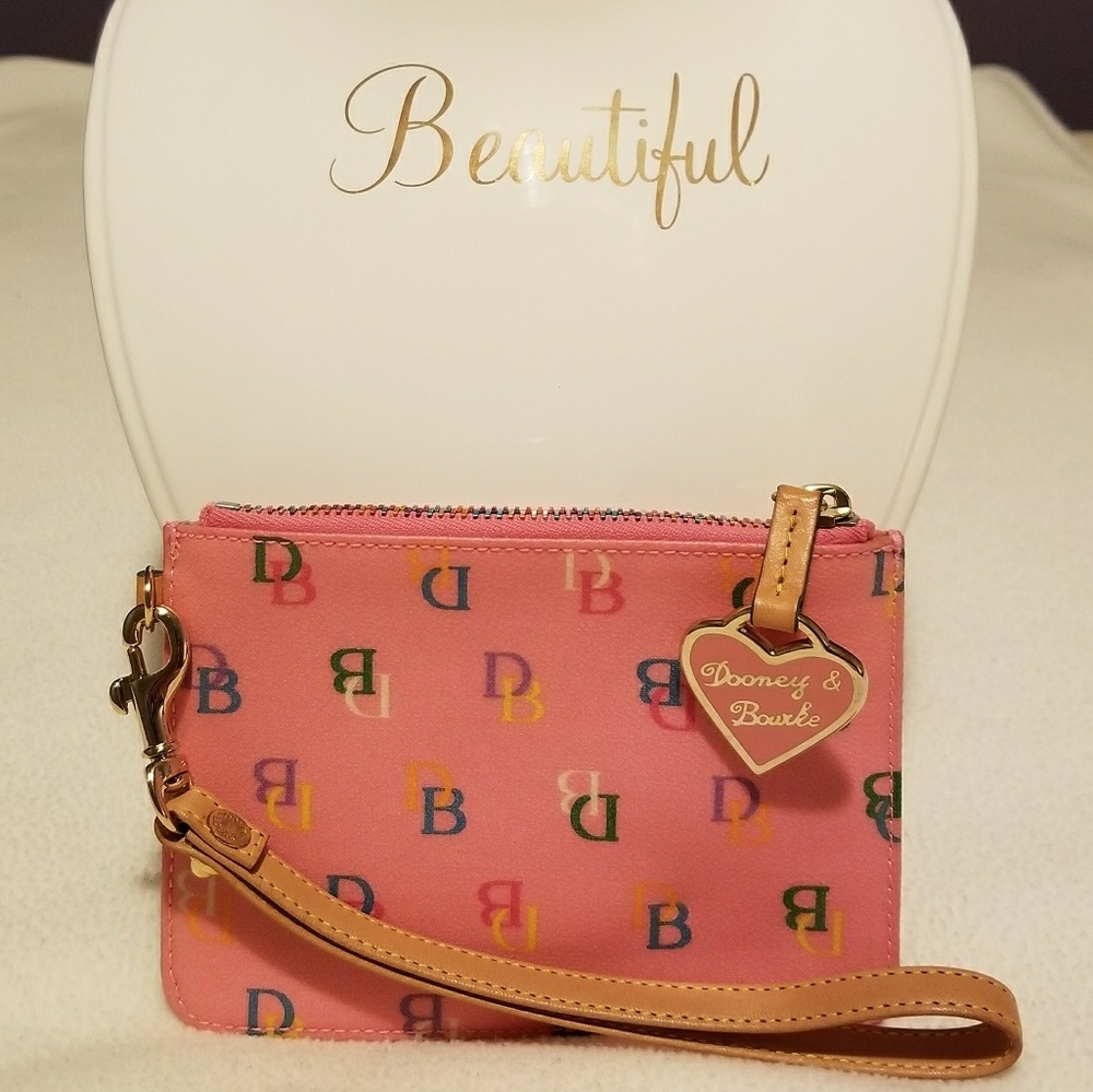 D&B Wristlet (FINAL PRICE)