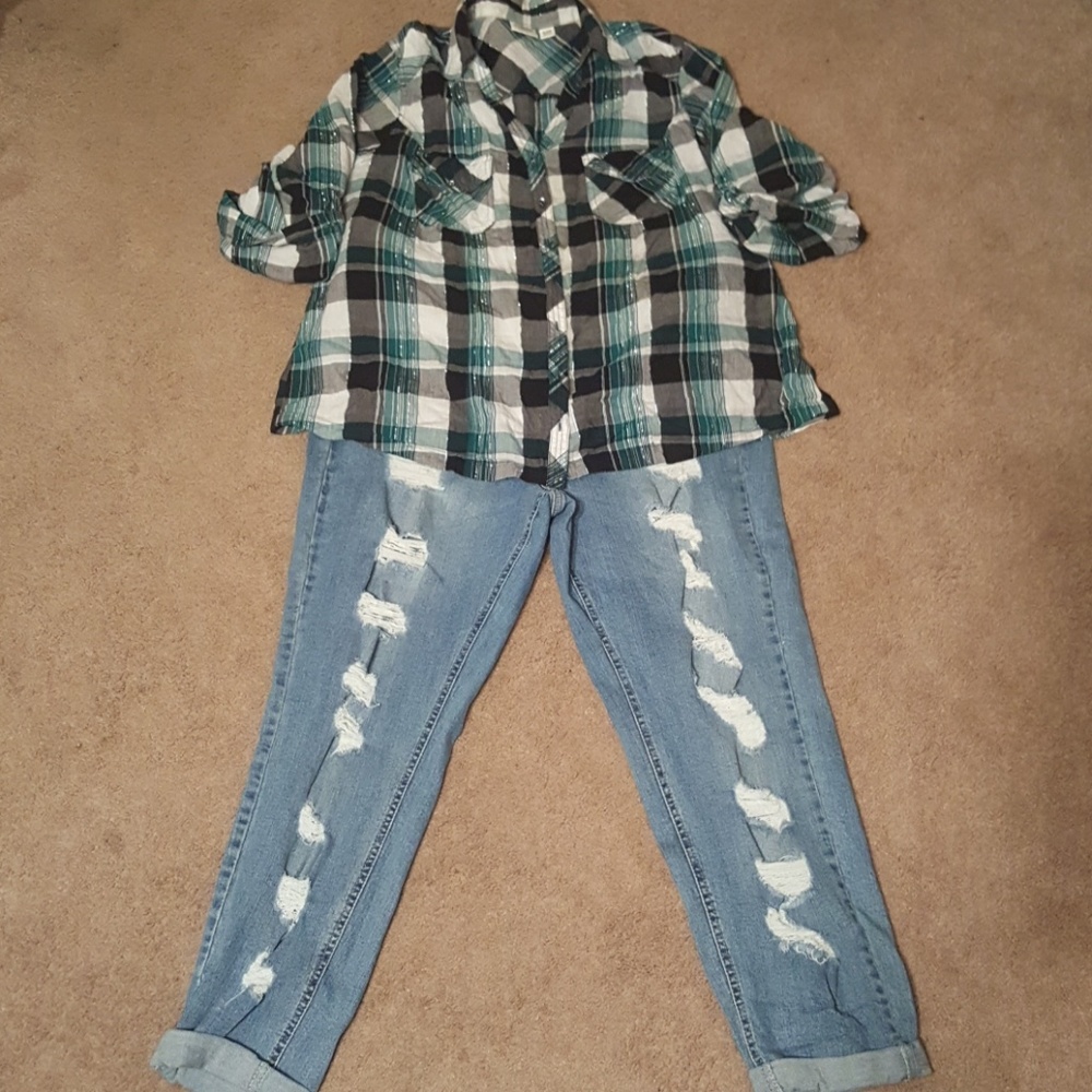 Everyday Wear - Picture 1 of 4
