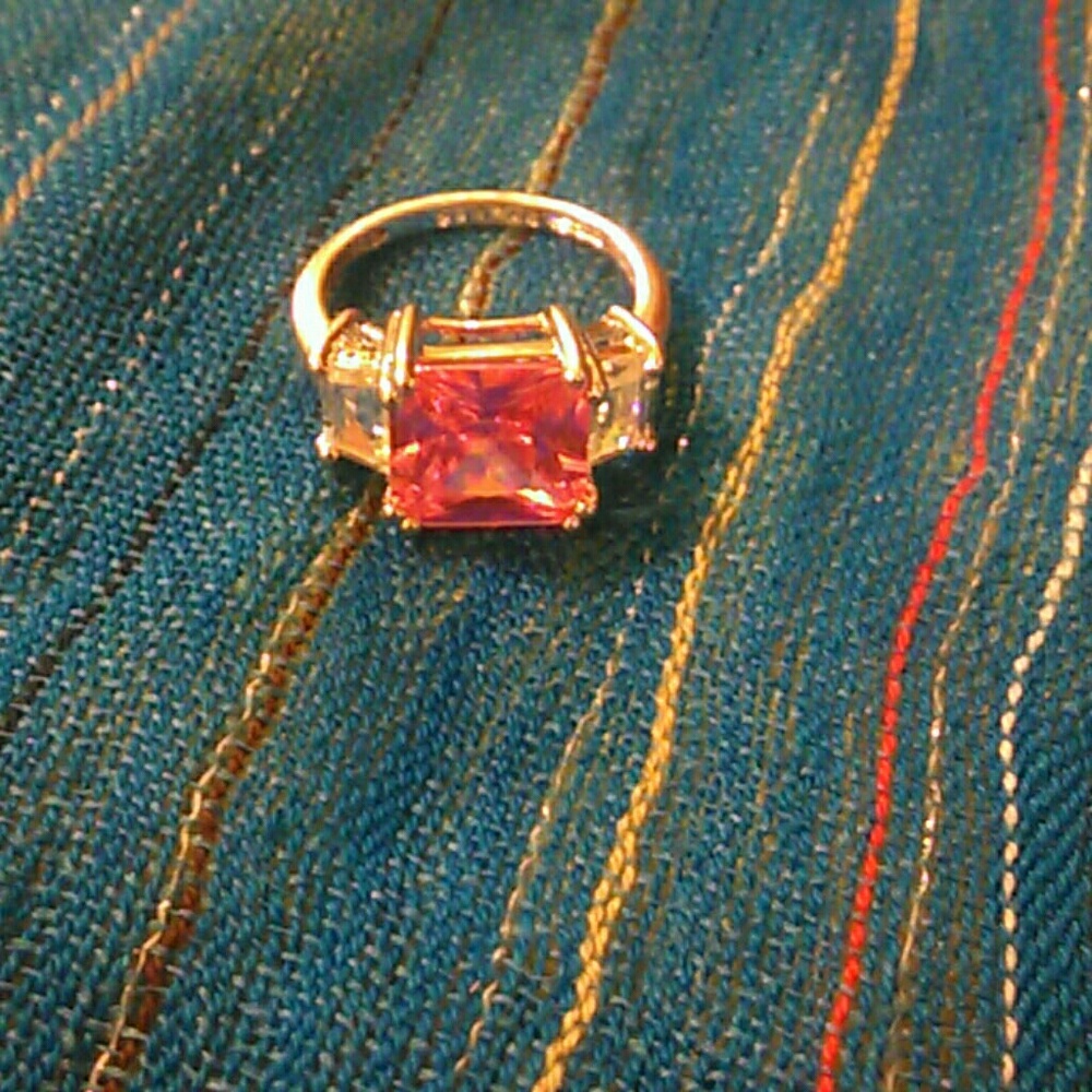 Four Fashion Rings - Picture 2 of 4