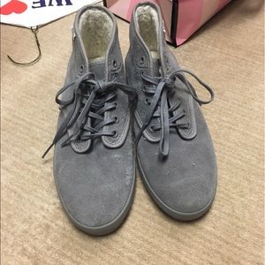 Grey vans