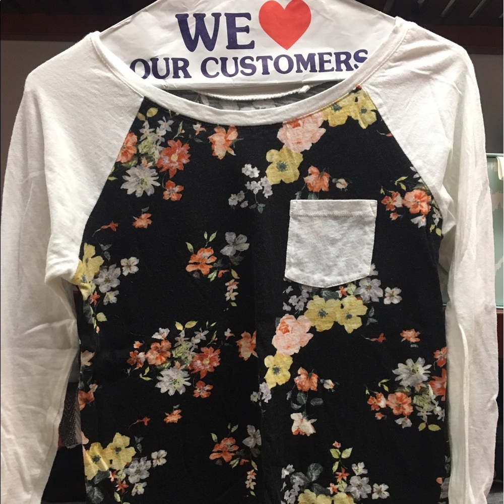 Floral tee
