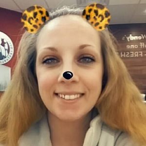 Meet your Posher, Rebecca