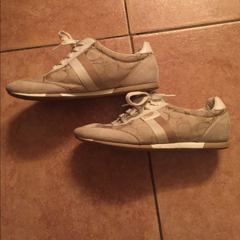 7 1/2 coach tennis shoes