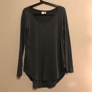 bp Long Sleeve Solid Olive Scoop Neck Tee