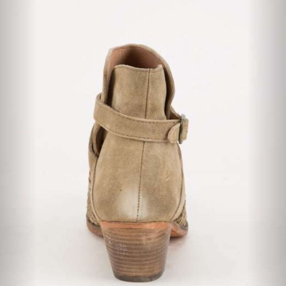 ❗️GONE 7/12❗️NIB Free People Venture Ankle Boot - Picture 3 of 7