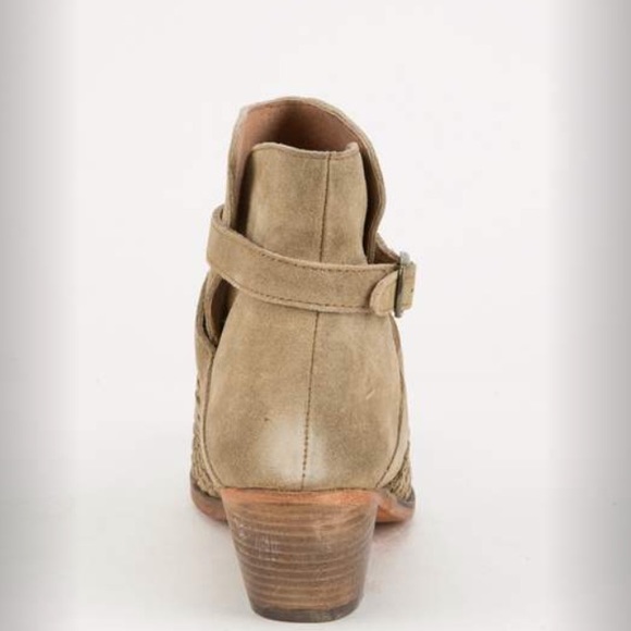 ❗️GONE 7/12❗️NIB Free People Venture Ankle Boot - Picture 3 of 7