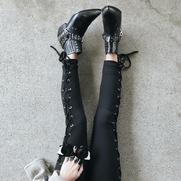 Distressed Black Cowboy Stud Harness Boots - Picture 8 of 8