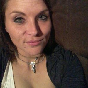 Meet your Posher, Brandi