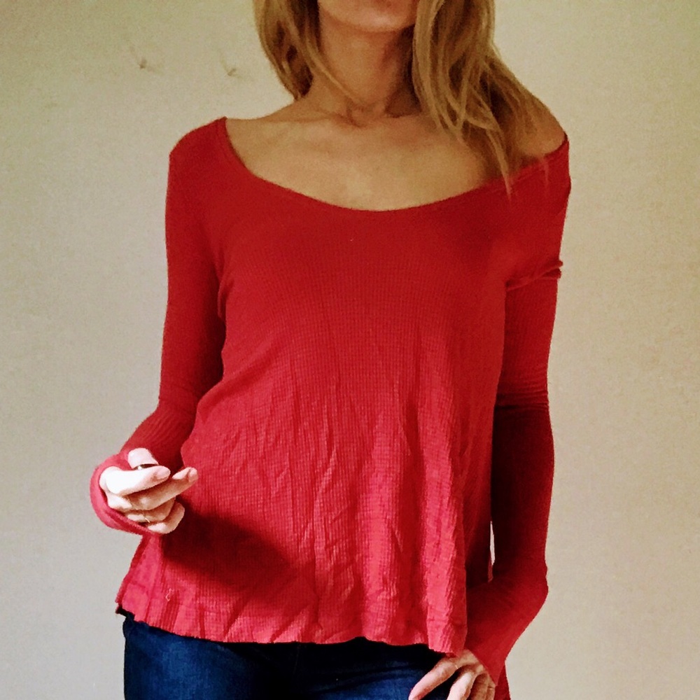 Free People comfy summer top w/ thumb holes💖