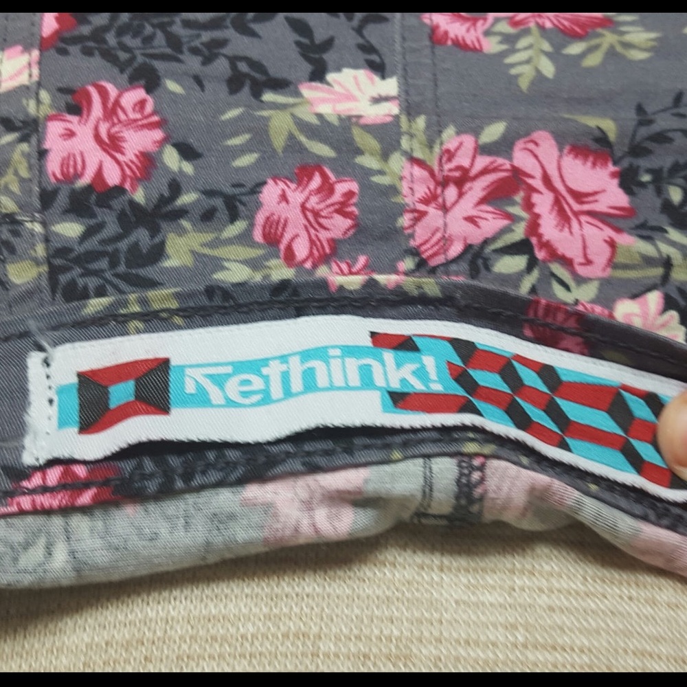 Gray Rose Print Skirt: Made from Plastic Bottles - Picture 5 of 6