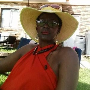 Meet your Posher, Rose