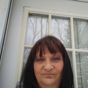 Meet your Posher, Becky