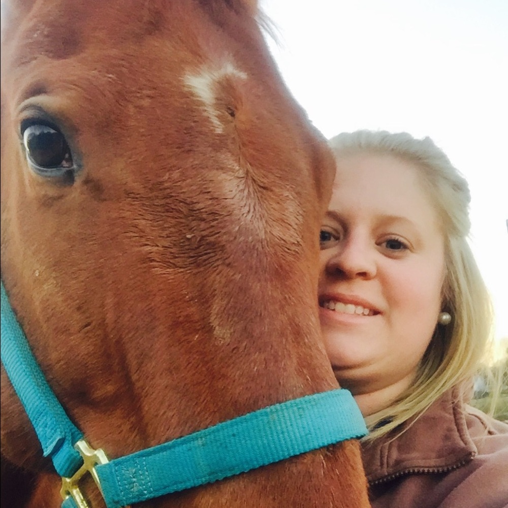 Meet your Posher, Ashlee