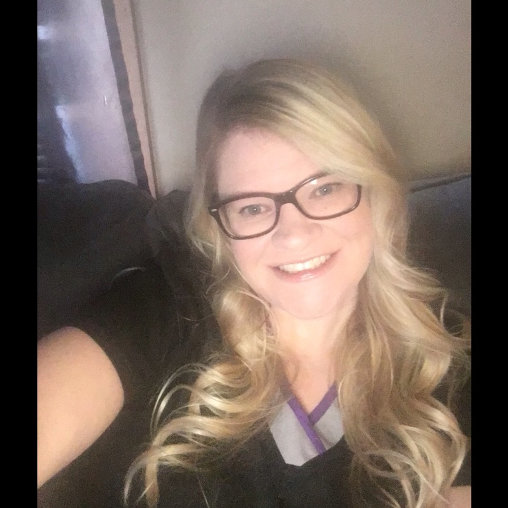 Meet your Posher, Amanda