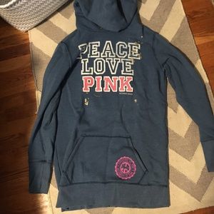Victoria Secret Pink sweatshirt