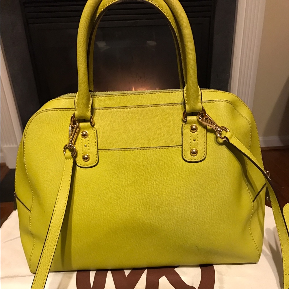 AUTHENTIC Michael Kors Bag with Dustbag - Picture 2 of 3