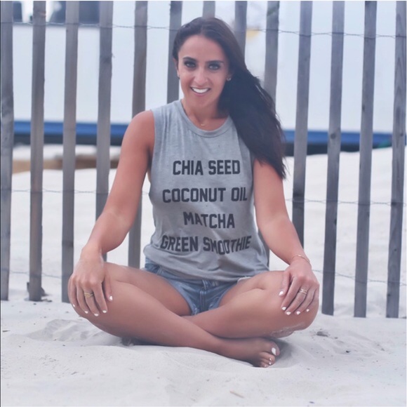 LAST ONE! Coffee & Dry Shampoo Top - Picture 2 of 3