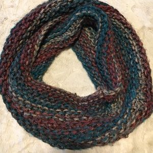 Steve Madden infinity scarf
