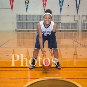 Meet your Posher, Katina