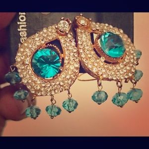 stone studded turquoise fashion earrings