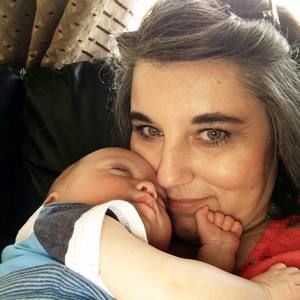 Meet your Posher, Leslie