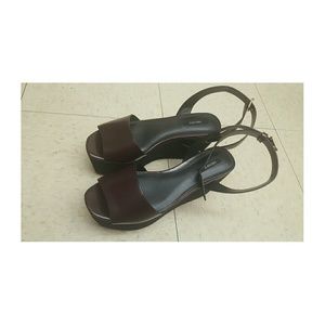 [FORVER 21] Flatform Sandals 4''