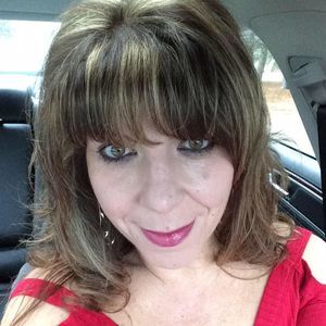 Meet your Posher, Lisa marie