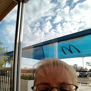 Meet your Posher, Tracy