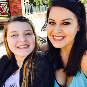 Meet your Posher, Holly