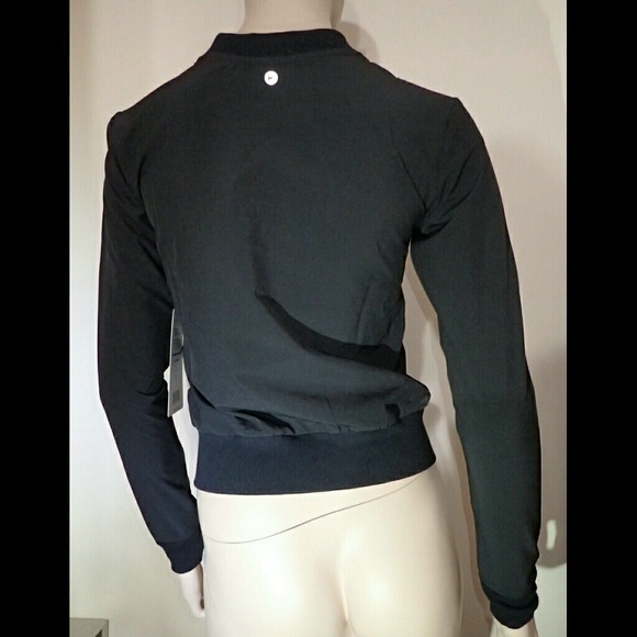 90 Degree Black Zip Up Jacket S - NWT - Picture 2 of 4