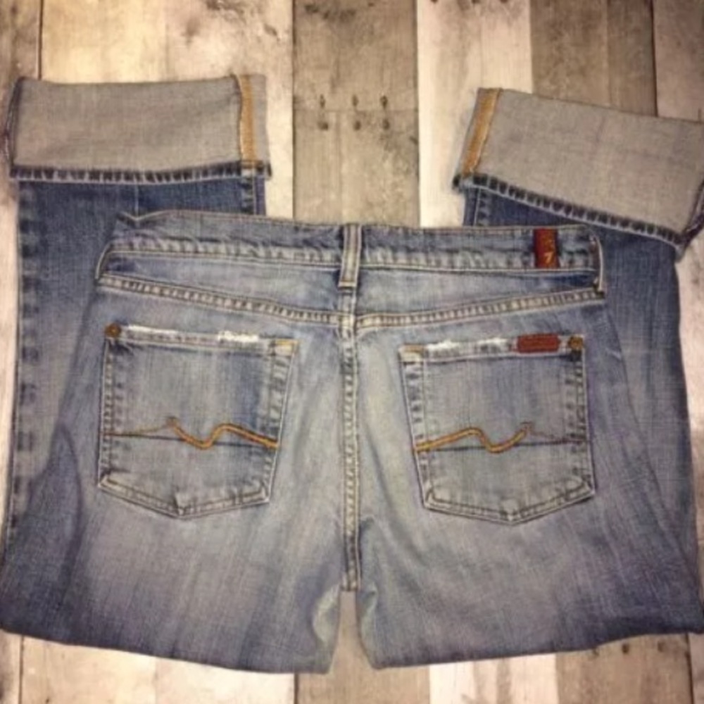 7 For all Mankind Capri Pants size 29