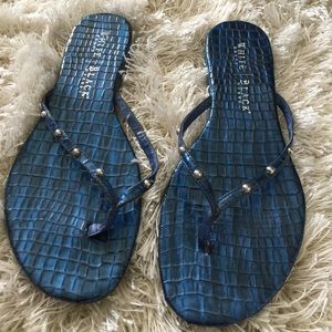 WHBM Flip flops