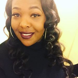 Meet your Posher, Whitney