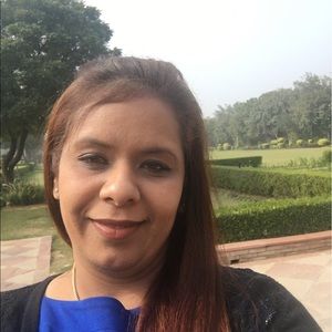 Meet your Posher, Leena