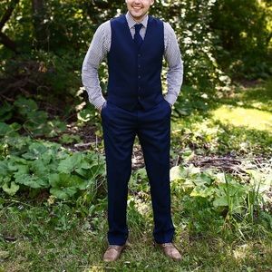 Stafford men's navy gingham dress shirt