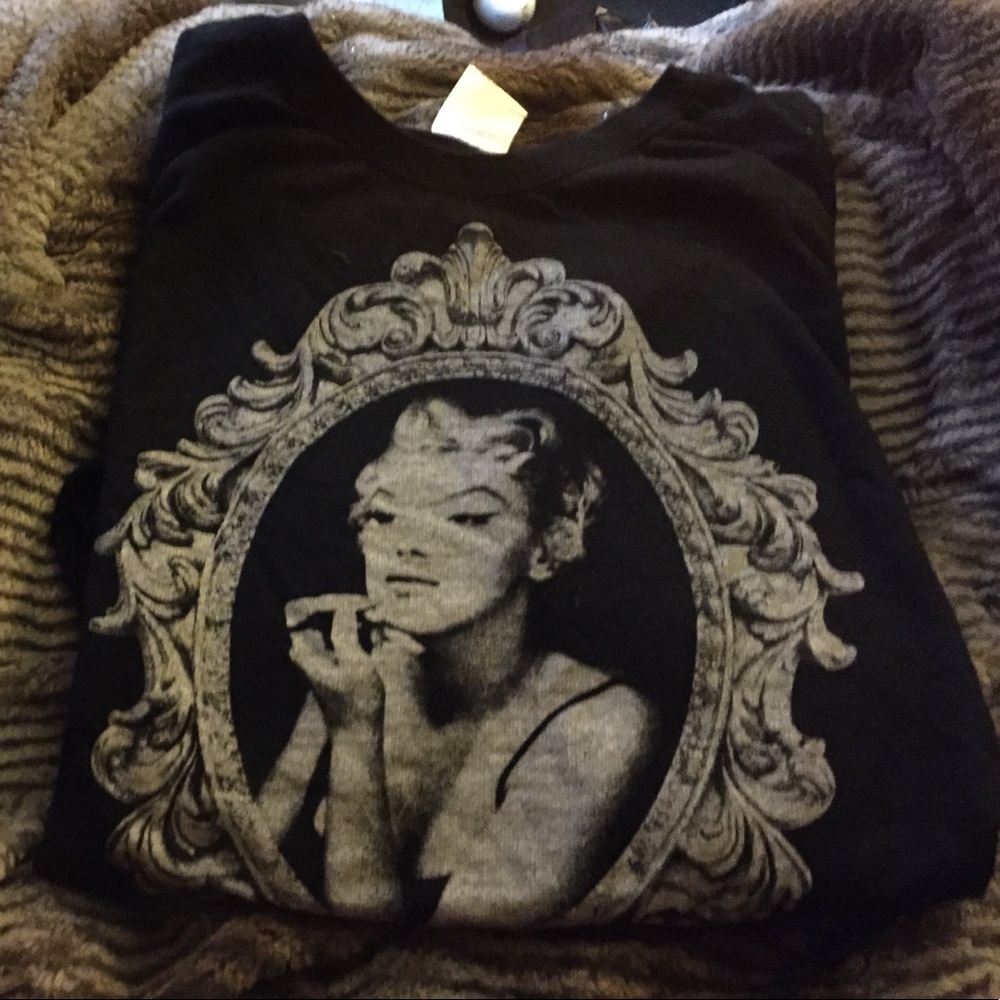 Marilyn Monroe sweatshirt