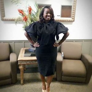 Meet your Posher, Angelia