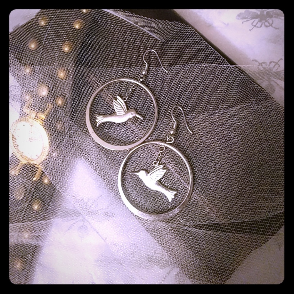 Hummingbird dangle earrings