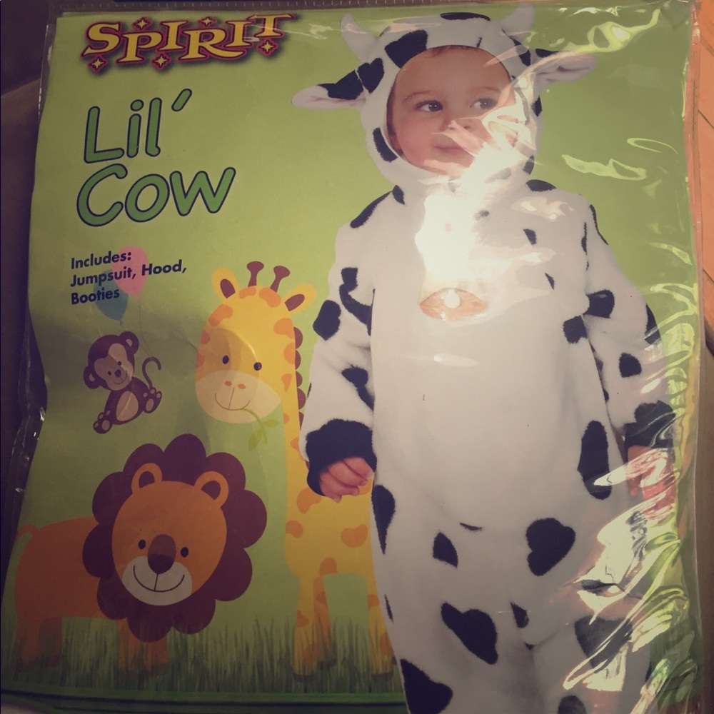 Lil Cow costume